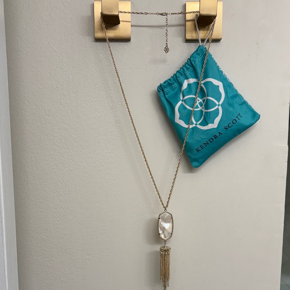 Kendra Scott Rayne Gold tassel Necklace with White mother of pearl Pendant